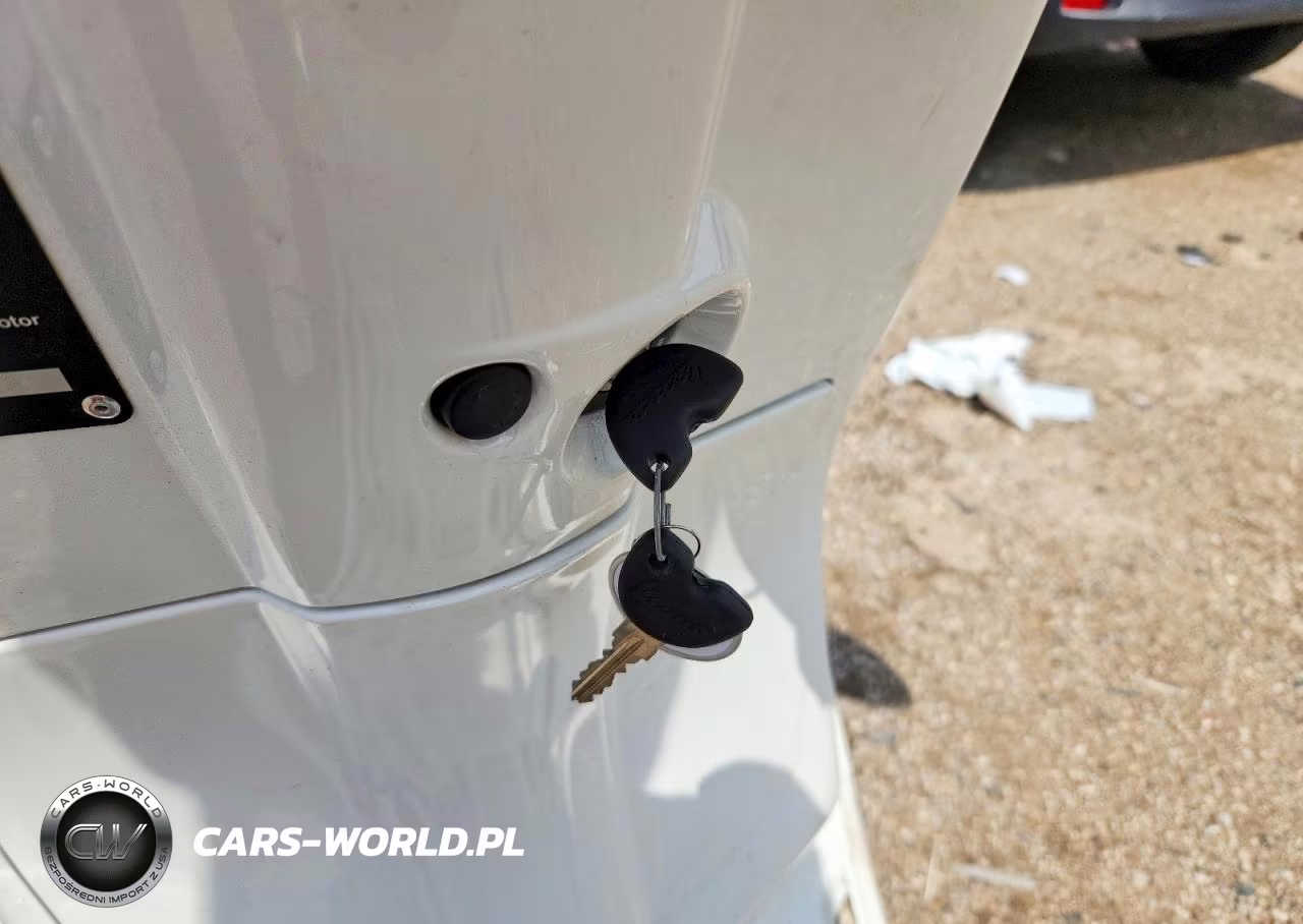 2023 Vespa Primavera-Sprint 50 VIN:ZAPCA06BXP5202813 - 8