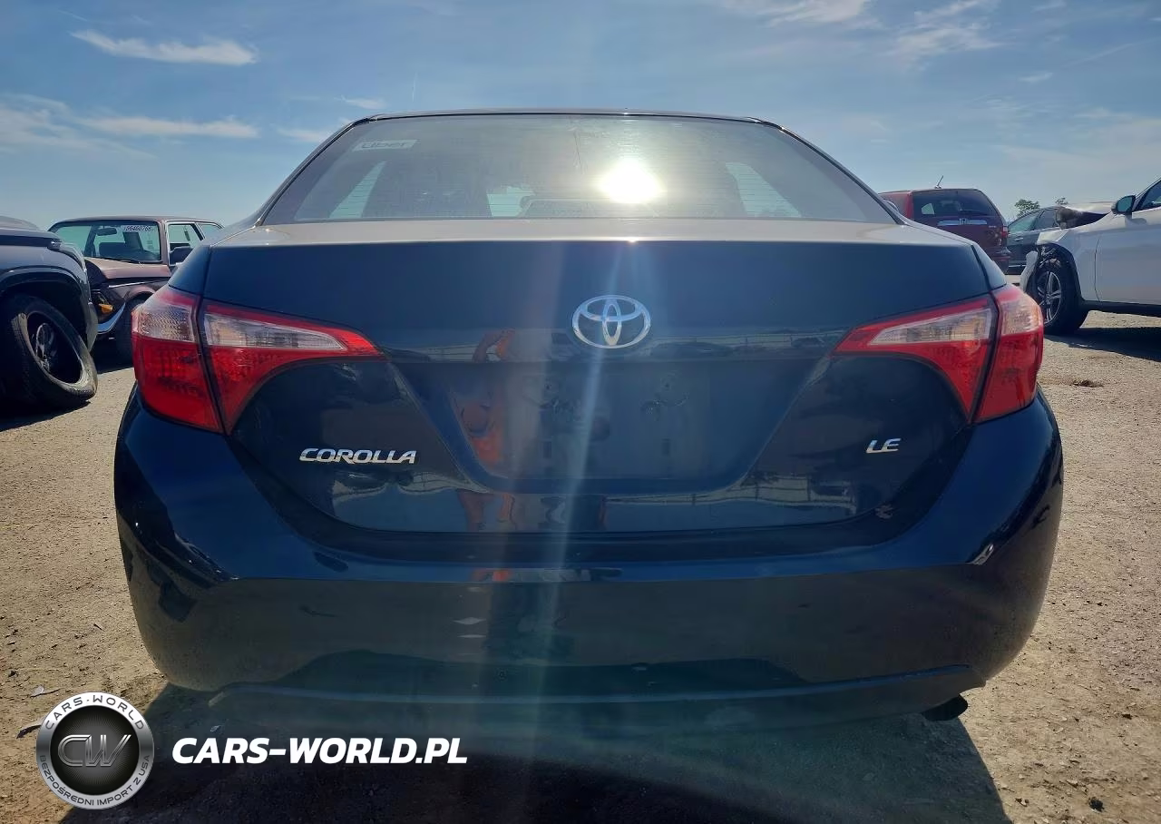 2018 Toyota Corolla Le VIN:2T1BURHE5JC994377 - 6