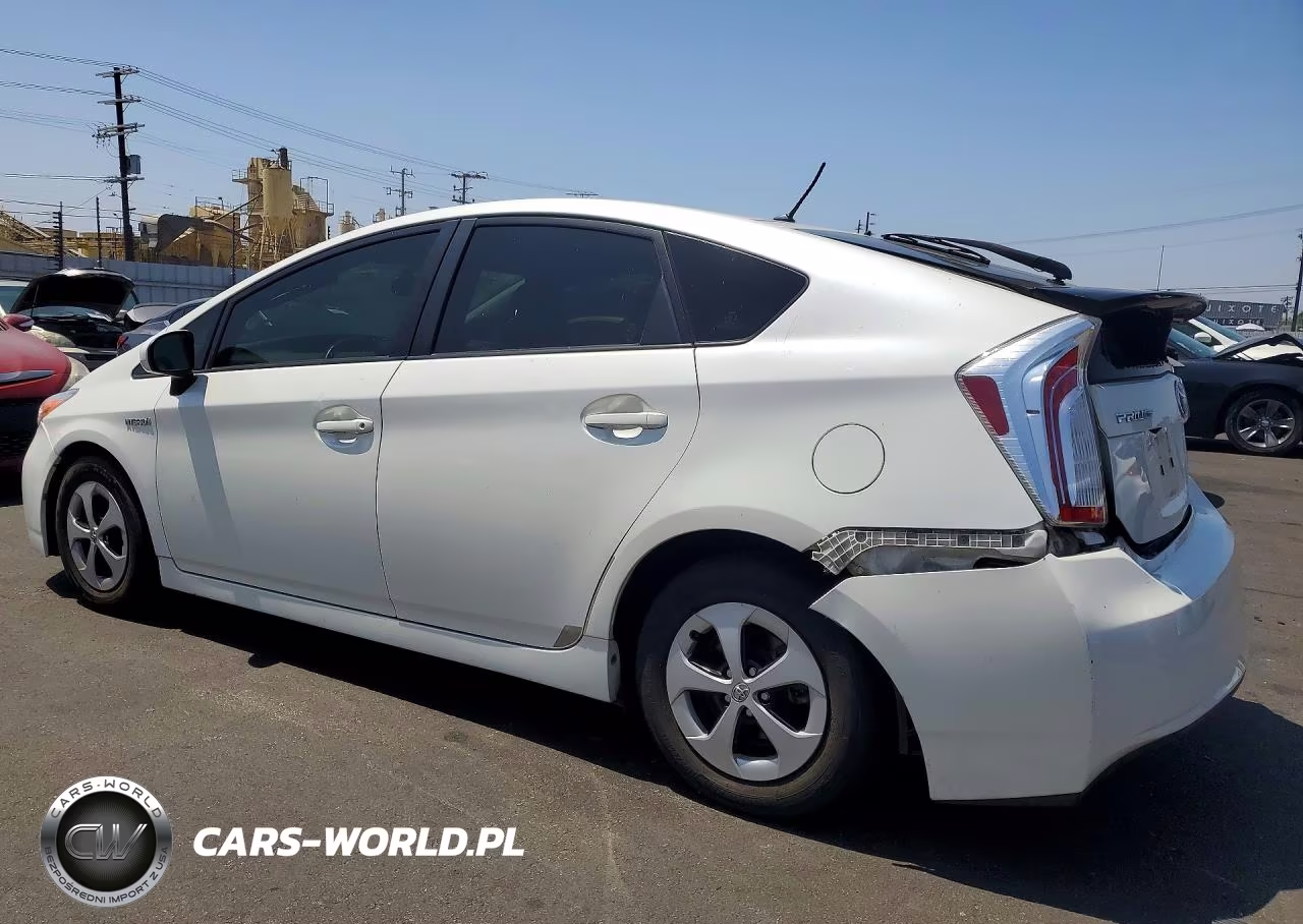 2015 Toyota Prius One VIN:JTDKN3DUXF0417241 - 2