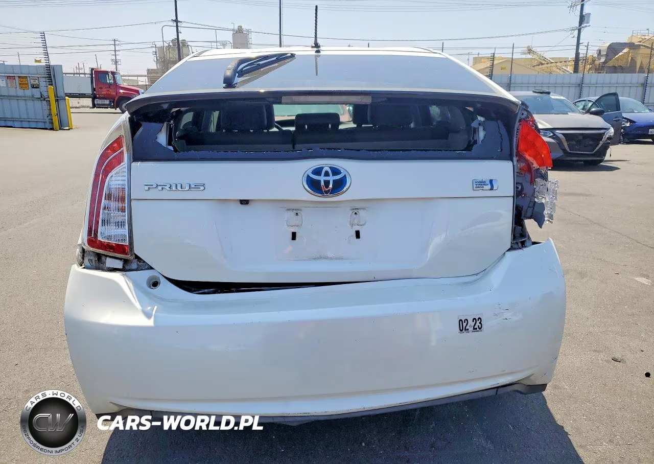 2015 Toyota Prius One VIN:JTDKN3DUXF0417241 - 6