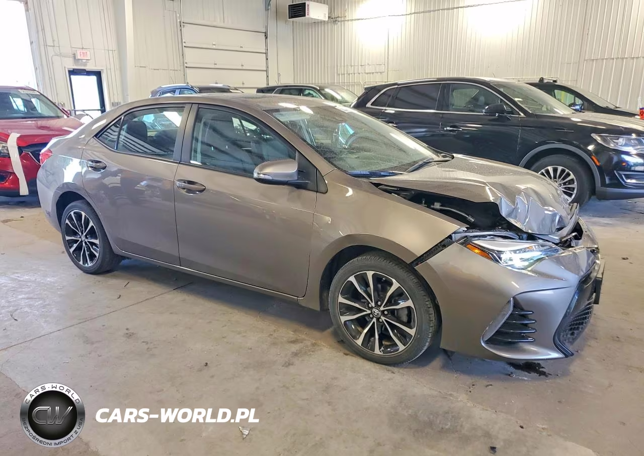 2018 Toyota Corolla Se VIN:2T1BURHE3JC077745 - 4