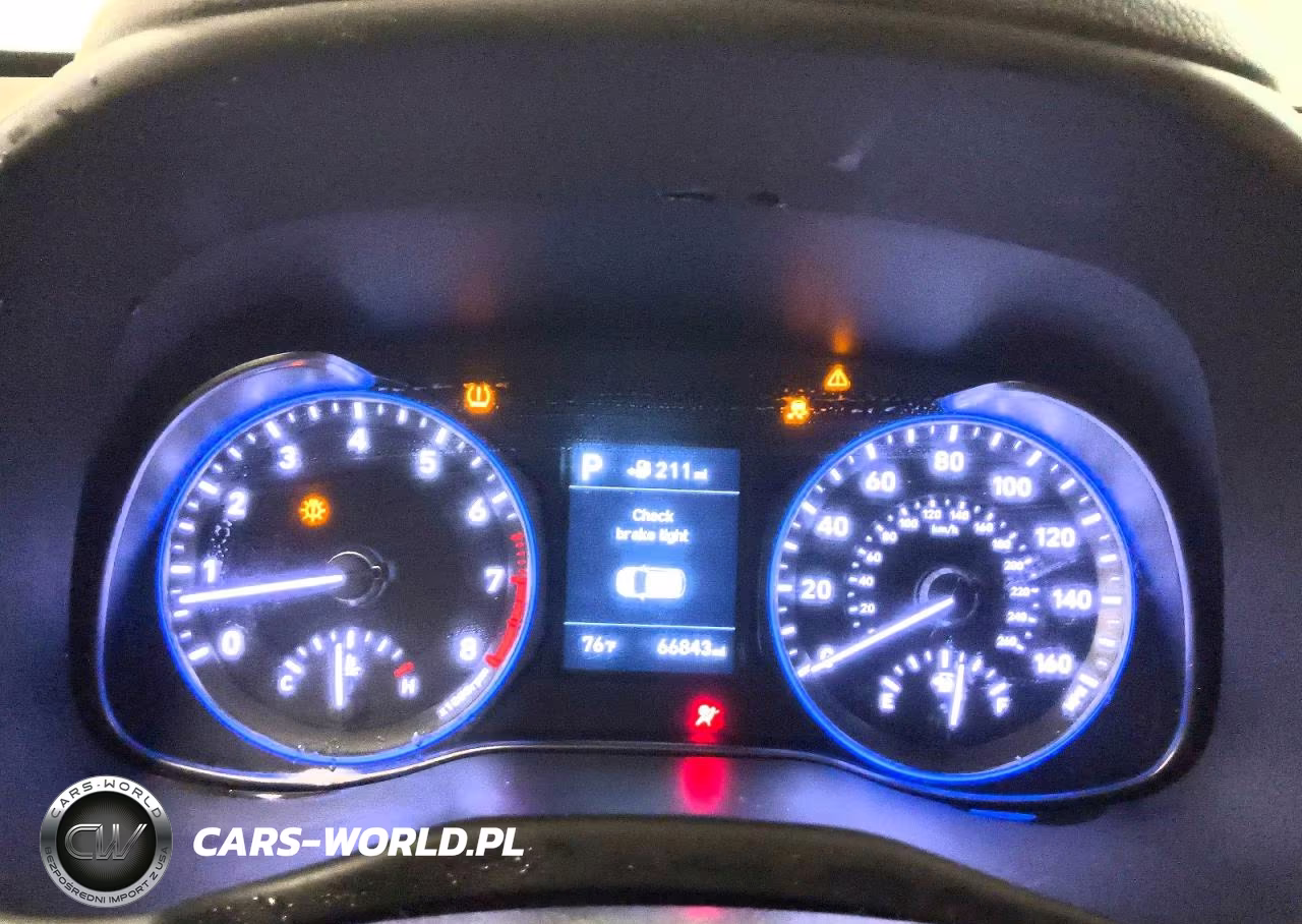 2018 Hyundai Kona Sel VIN:KM8K22AA5JU165005 - 9