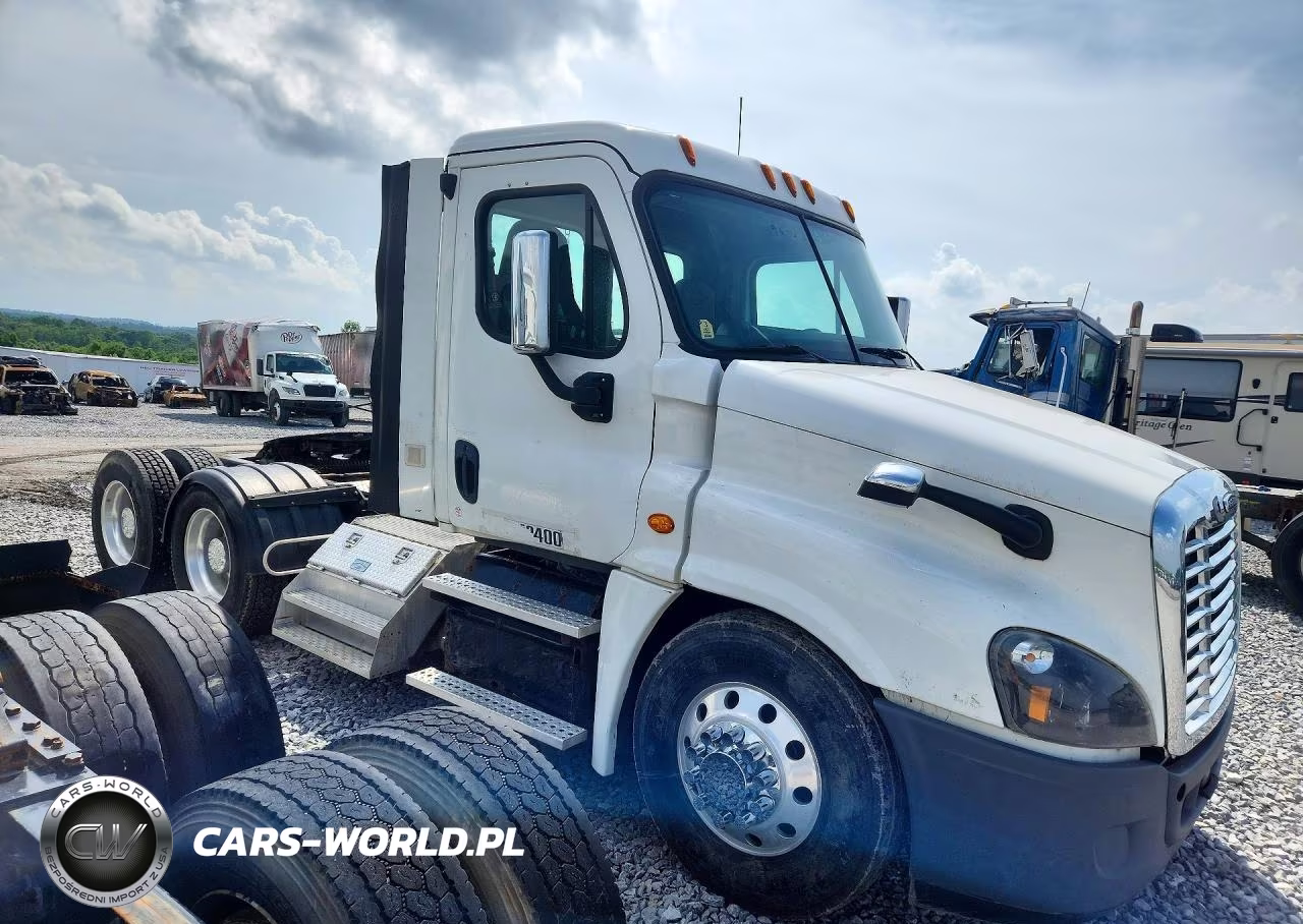 2017 Freightliner Cascadia 1 - Semi Truck VIN:3AKJGEDV9HSHZ6129 - 4