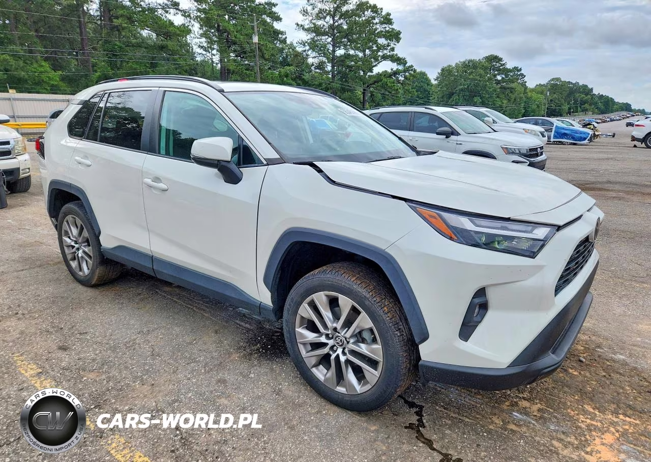 2022 Toyota Rav4 Xle Premium VIN:2T3C1RFV3NW220043 - 4