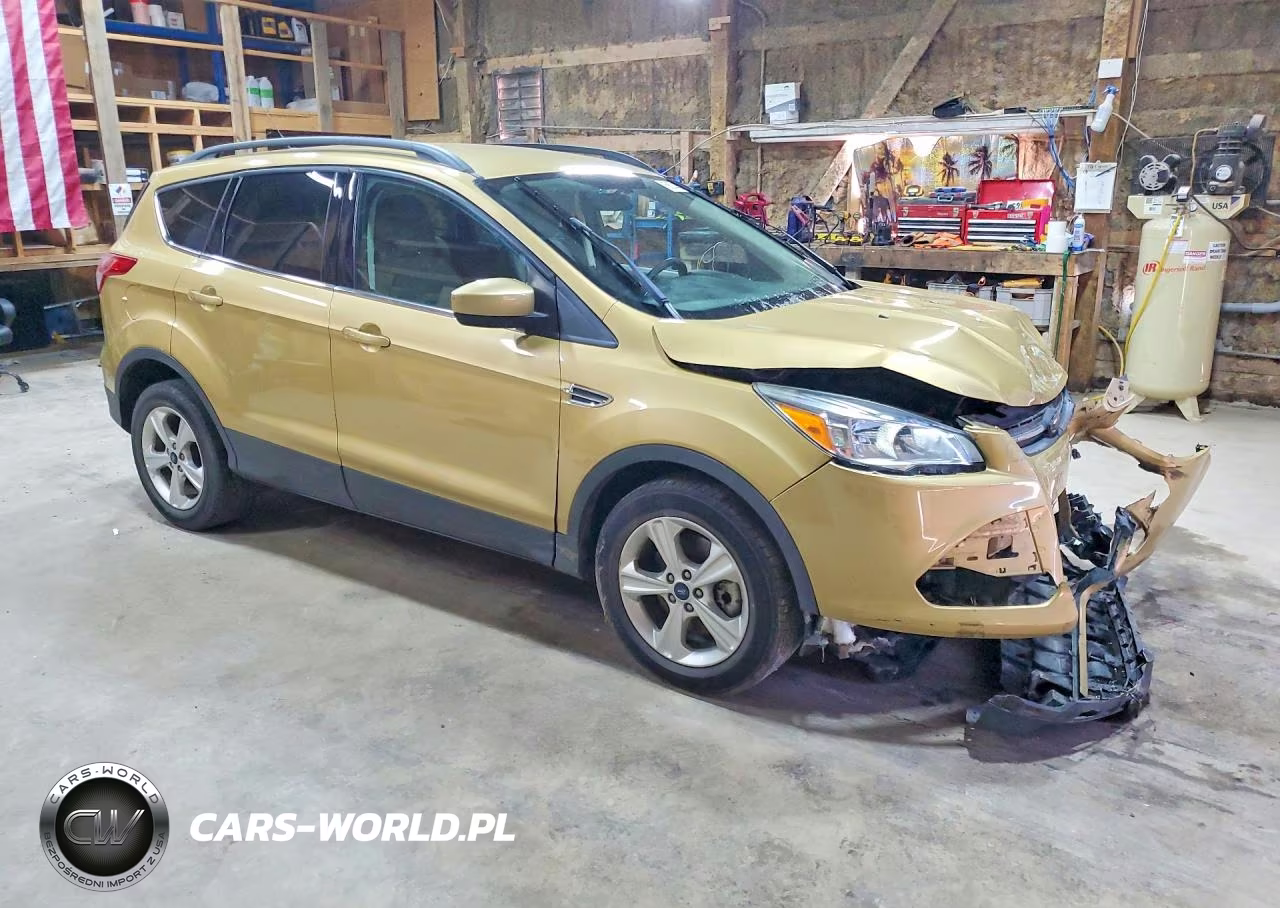 2015 Ford Escape Se VIN:1FMCU9GX2FUB30478 - 4