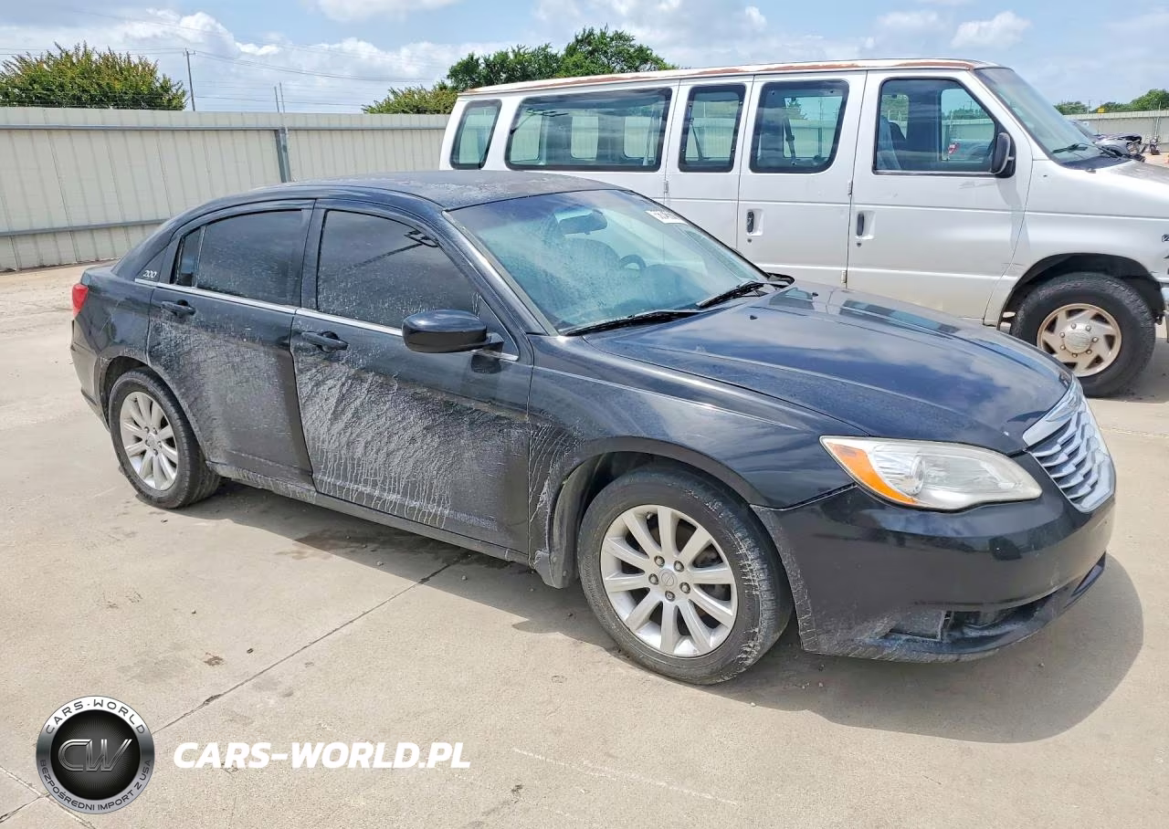 2012 Chrysler 200 Touring VIN:1C3CCBBB2CN120148 - 4