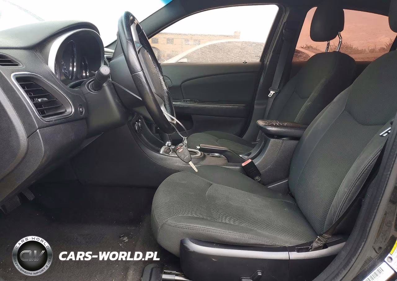 2012 Chrysler 200 Touring VIN:1C3CCBBB2CN120148 - 7