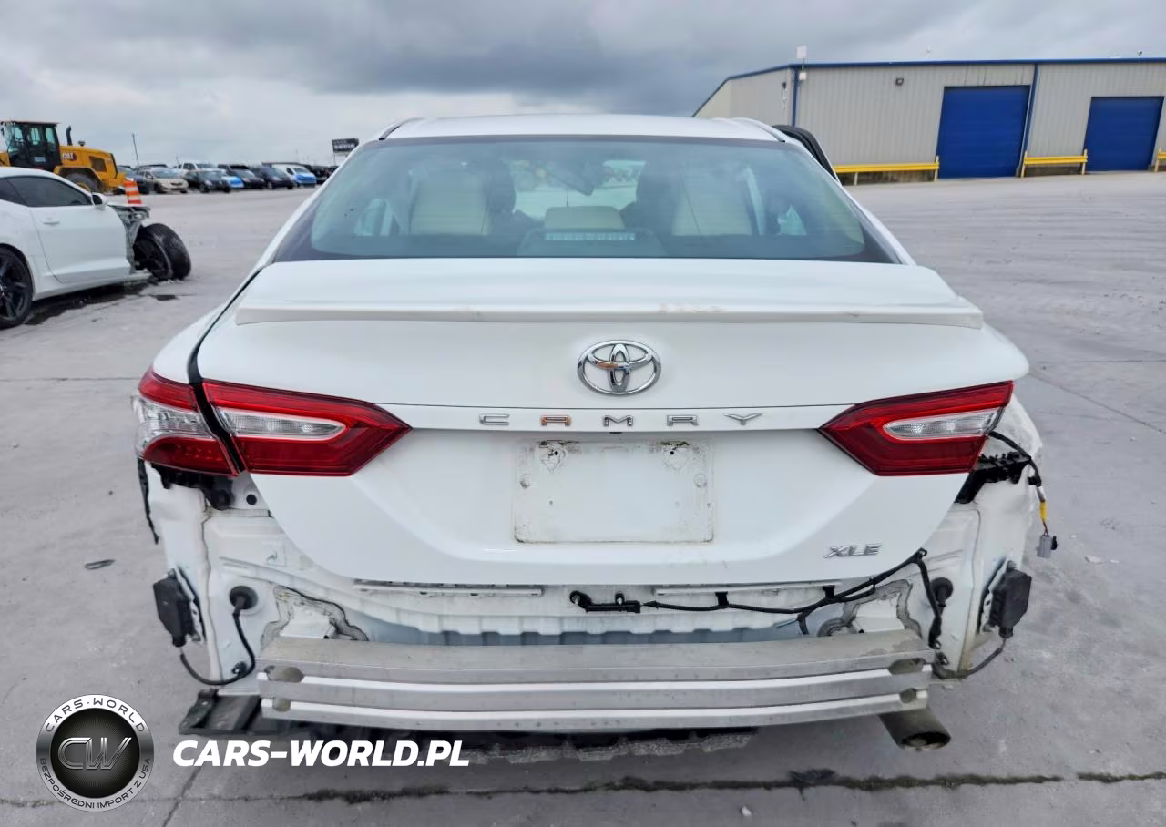 2018 Toyota Camry Xle VIN:4T1B11HK5JU129455 - 6