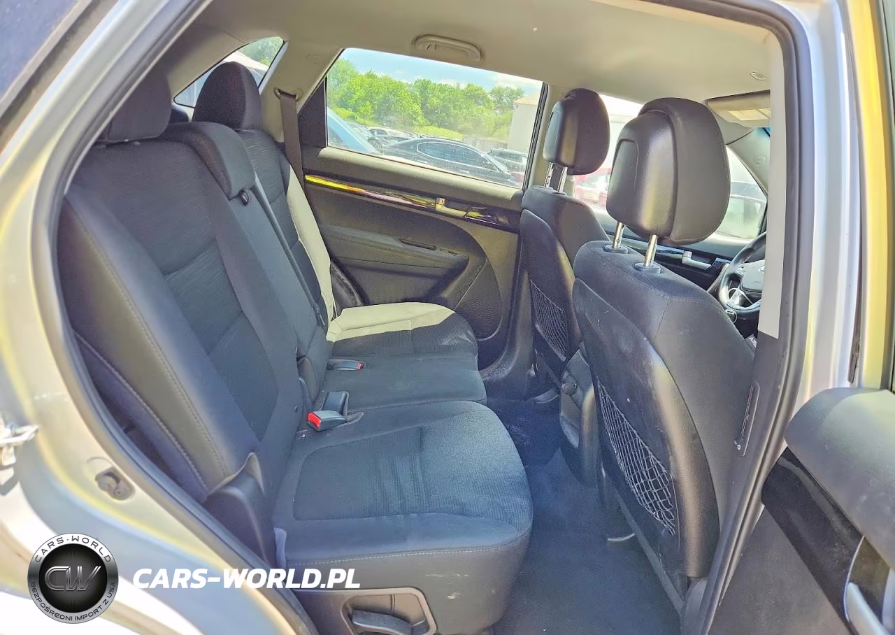 2015 Kia Sorento Lx VIN:5XYKT3A6XFG601732 - 11