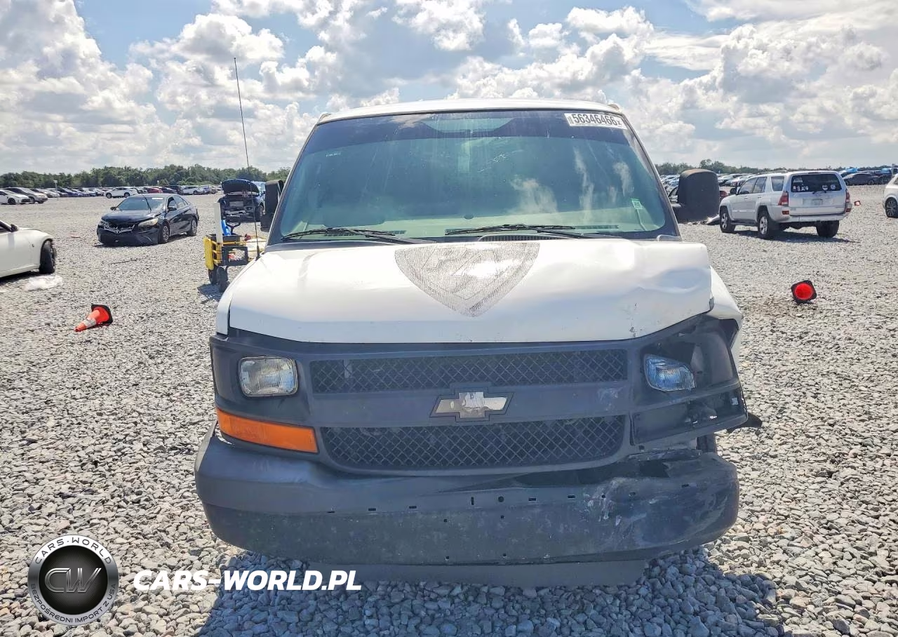 2016 Chevrolet Express G2500 VIN:1GCWGAFF7G1293973 - 5