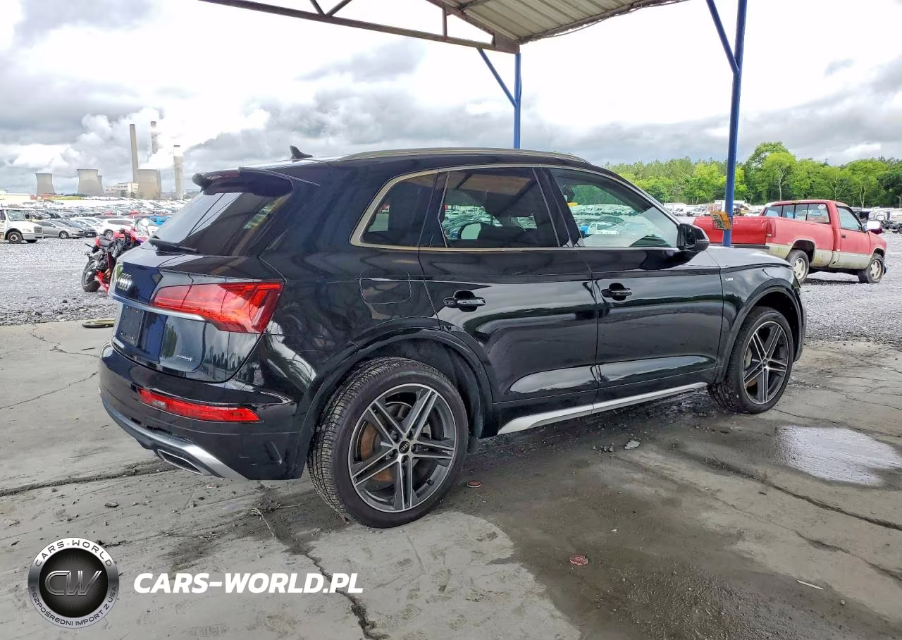 2021 Audi Q5 E Quattro Premium Plus VIN:WA1E2AFY8M2019371 - 3