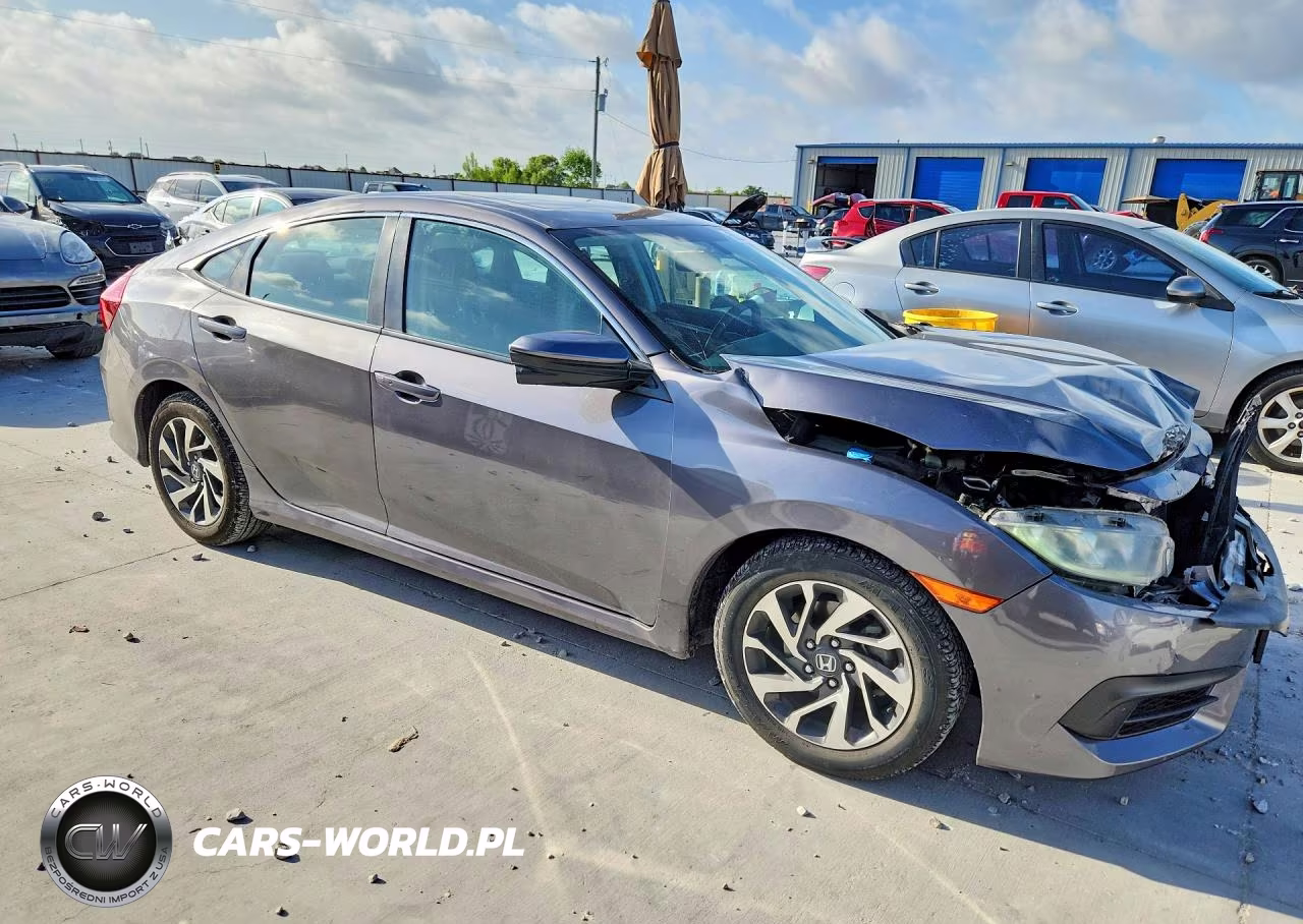 2018 Honda Civic Ex VIN:2HGFC2F7XJH544392 - 4