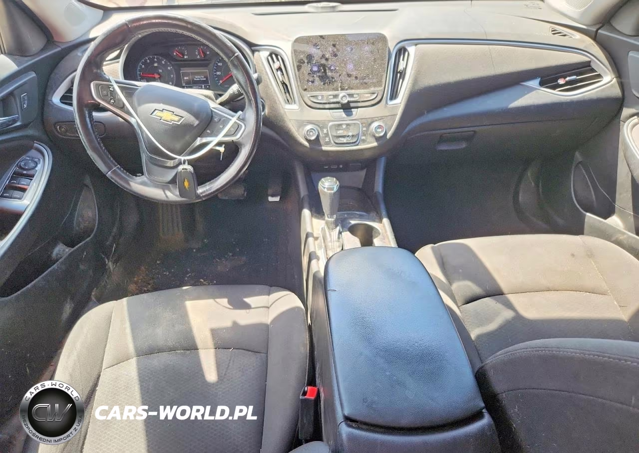 2019 Chevrolet Malibu Rs VIN:1G1ZG5ST1KF181335 - 8