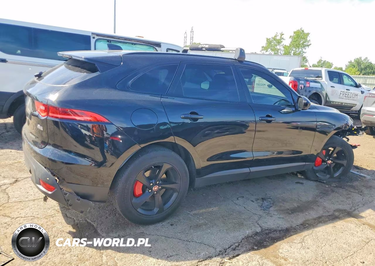 2020 Jaguar F-Pace Premium VIN:SADCJ2FX7LA630272 - 3