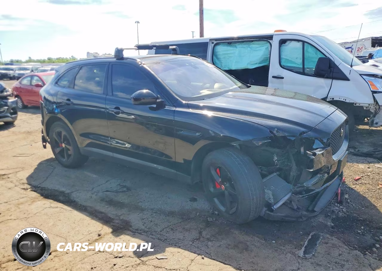 2020 Jaguar F-Pace Premium VIN:SADCJ2FX7LA630272 - 4