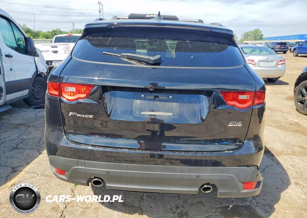 2020 Jaguar F-Pace Premium VIN:SADCJ2FX7LA630272 - 6
