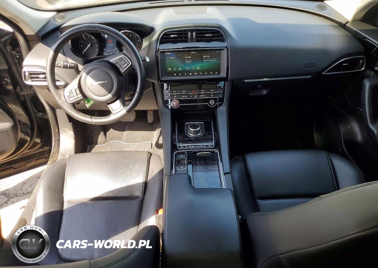 2020 Jaguar F-Pace Premium VIN:SADCJ2FX7LA630272 - 8