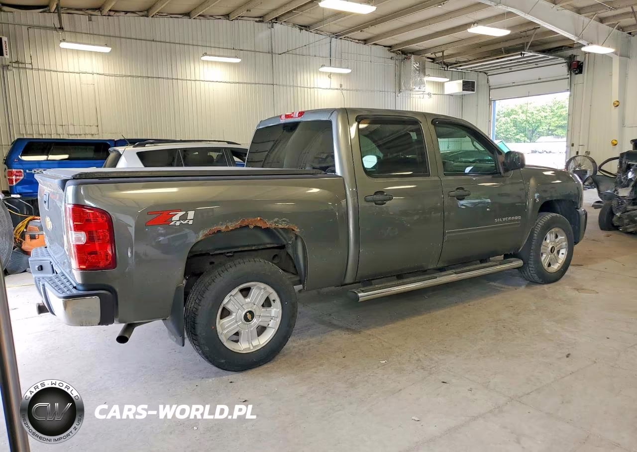 2011 Chevrolet Silverado K1500 Lt VIN:3GCPKSE39BG272987 - 3