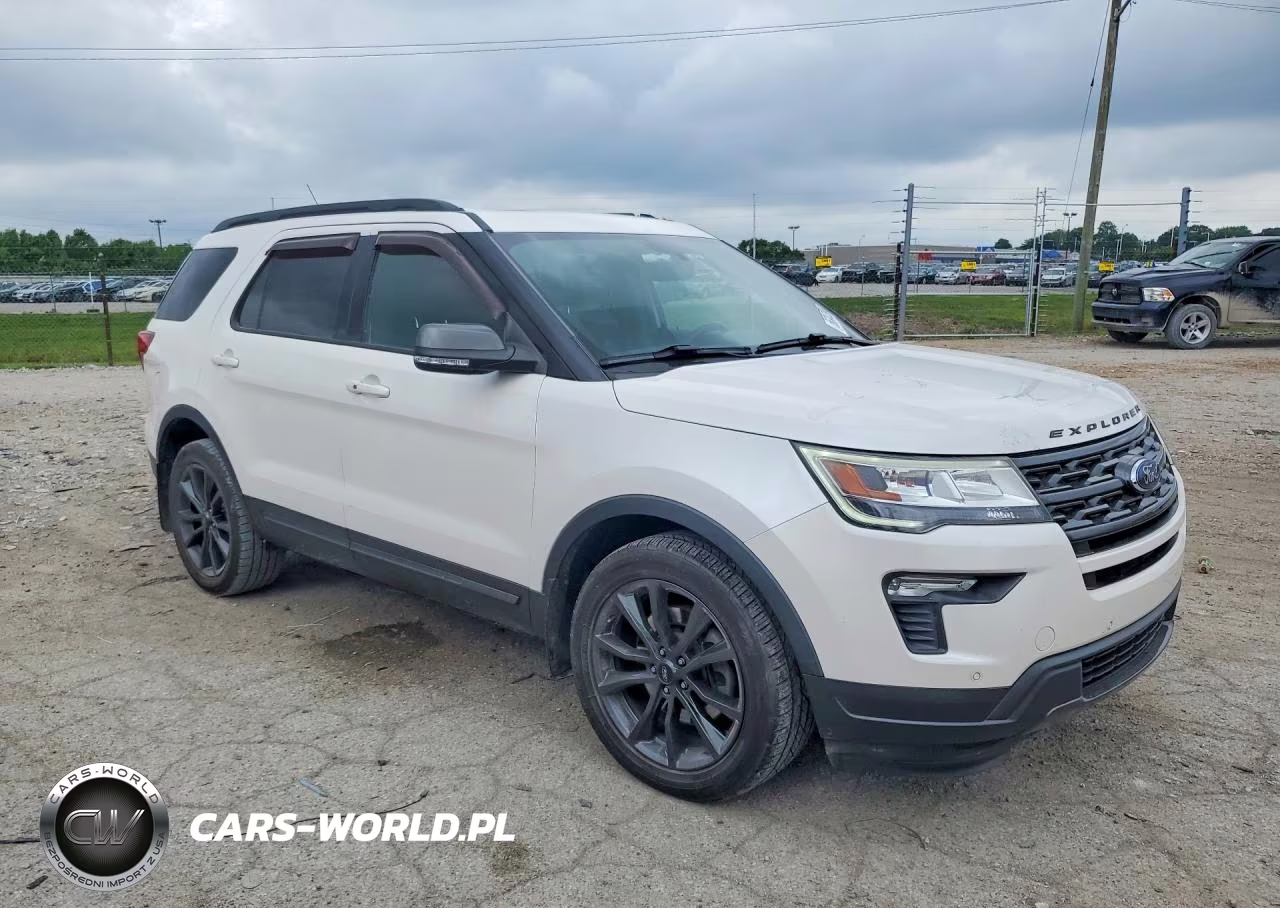 2018 Ford Explorer Xlt VIN:1FM5K8D81JGB53568 - 4