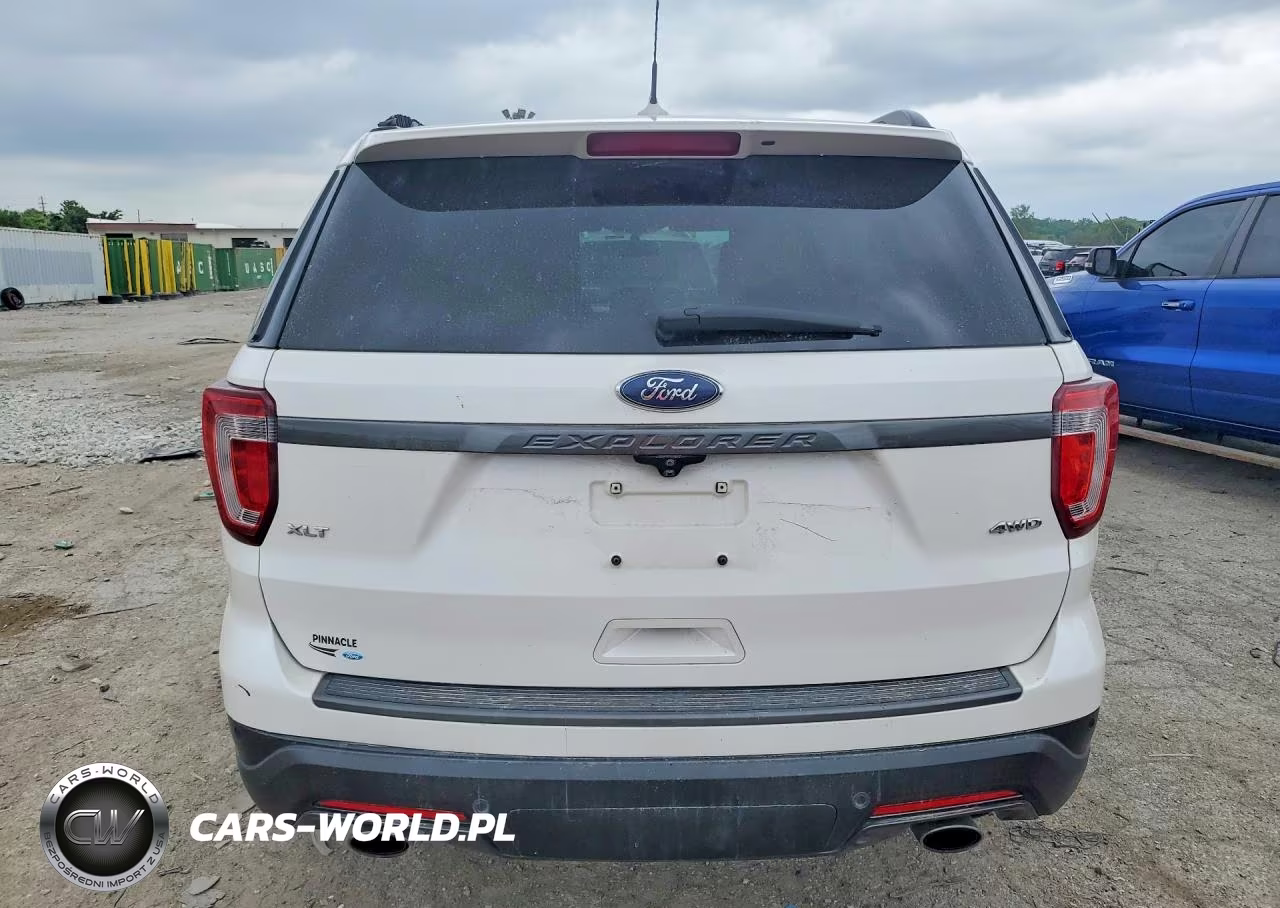 2018 Ford Explorer Xlt VIN:1FM5K8D81JGB53568 - 6