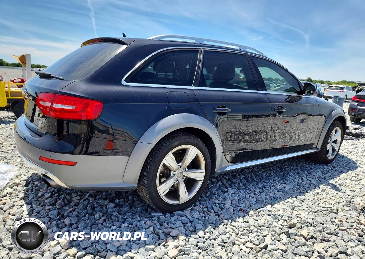 2013 Audi A4 Allroad Premium Plus VIN:WA1UFAFL1DA056109 - 3