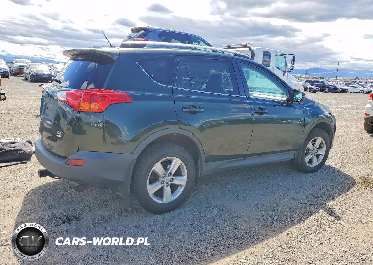 2013 Toyota Rav4 Xle VIN:2T3RFREV2DW102058 - 3