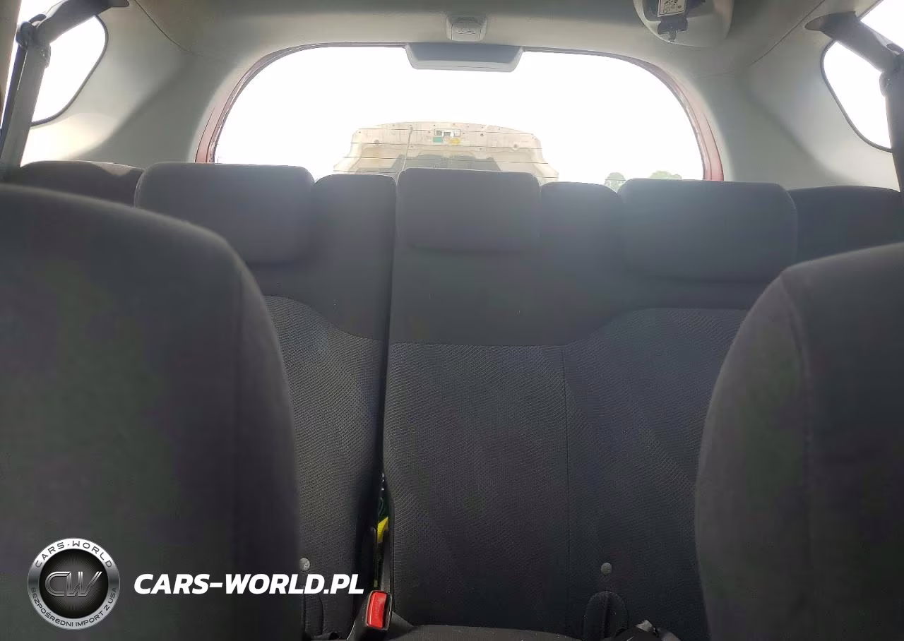 2010 Honda Fit Sport VIN:JHMGE8H44AC026556 - 10