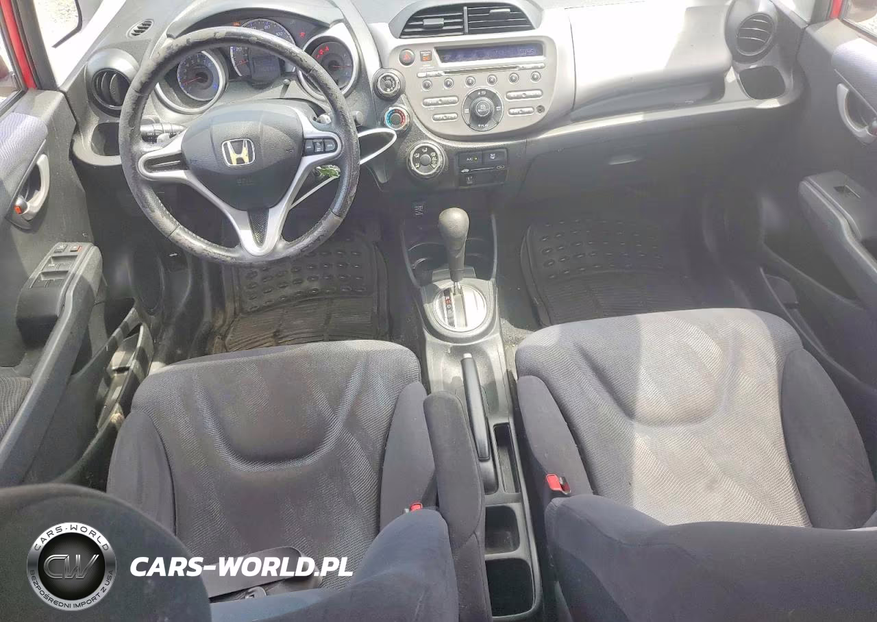 2010 Honda Fit Sport VIN:JHMGE8H44AC026556 - 8