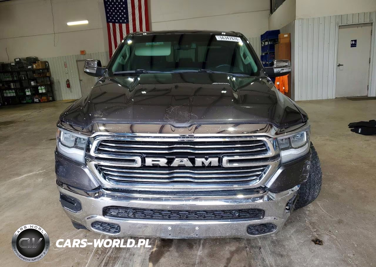 2019 Ram 1500 Laramie VIN:1C6SRFJT3KN781586 - 5