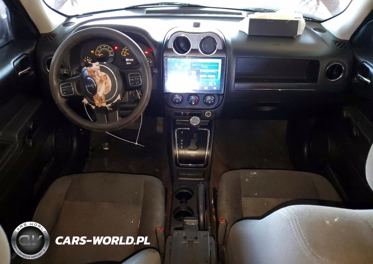 2016 Jeep Patriot Sport VIN:1C4NJPBA2GD710974 - 8