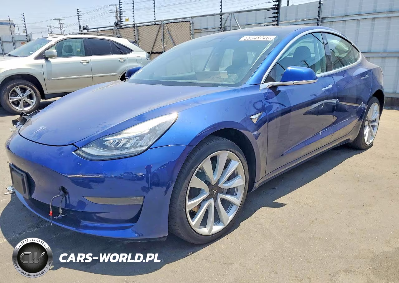 2020 Tesla Model 3 – zdjęcie 1 z 13