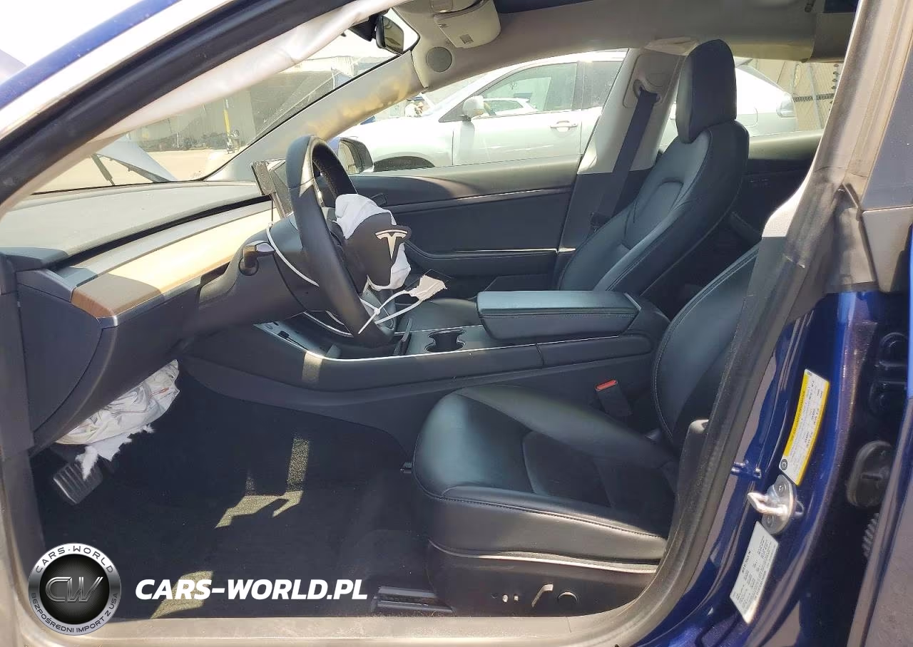 2020 Tesla Model 3 VIN:5YJ3E1EA2LF633935 - 7