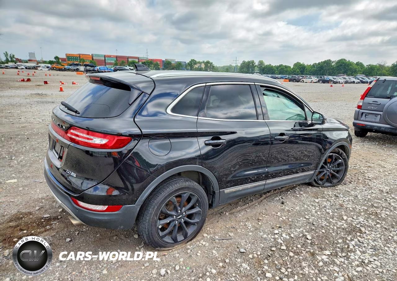 2015 Lincoln Mkc VIN:5LMCJ2A94FUJ28724 - 3