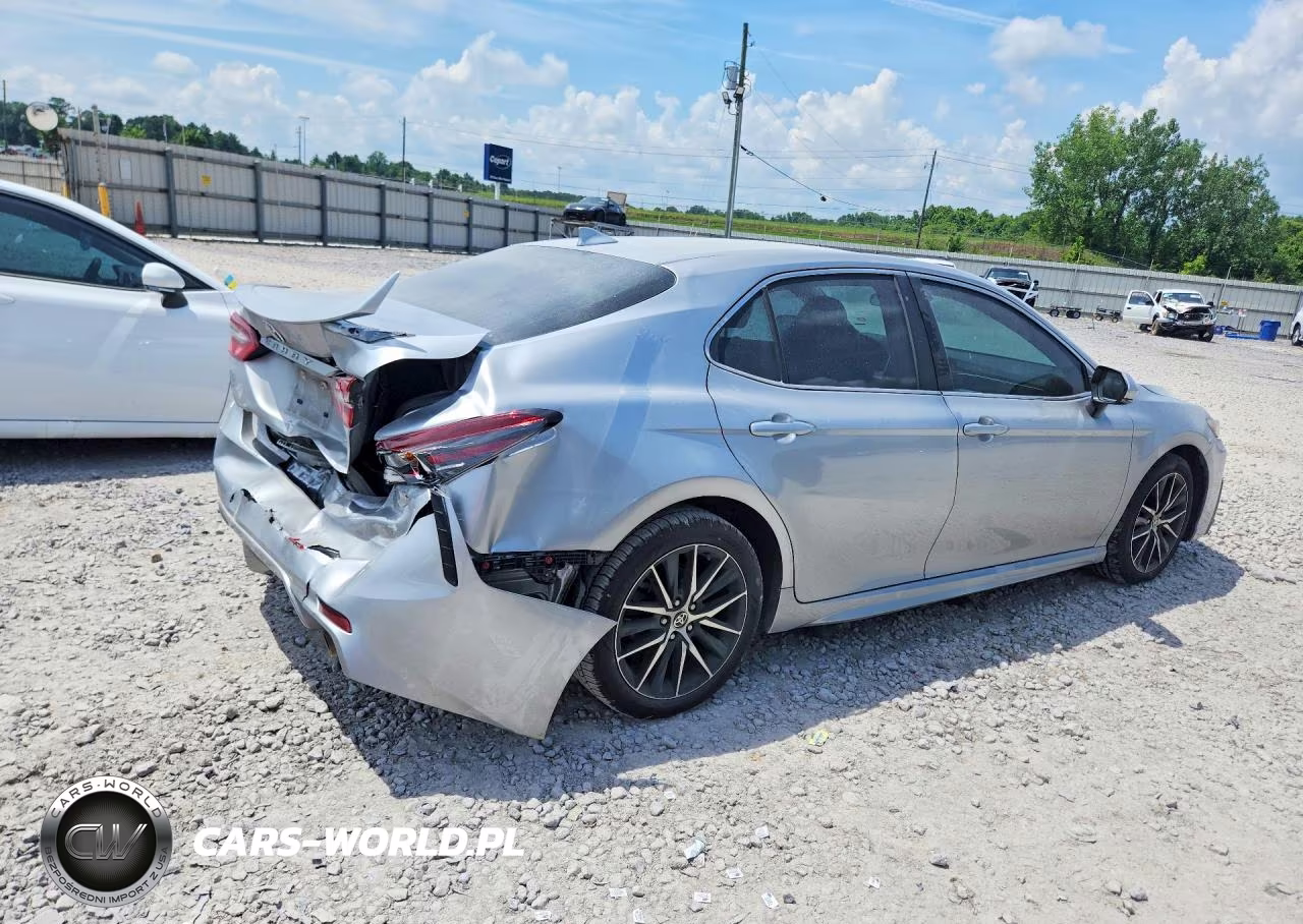 2024 Toyota Camry Se VIN:4T1G11AK6RU912909 - 3