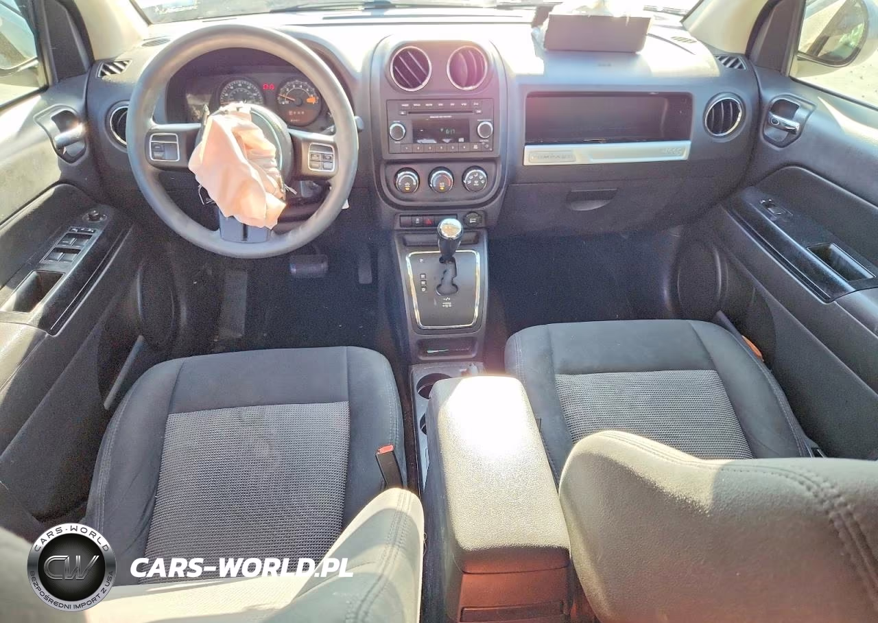 2014 Jeep Compass Sport VIN:1C4NJCBA3ED595307 - 8