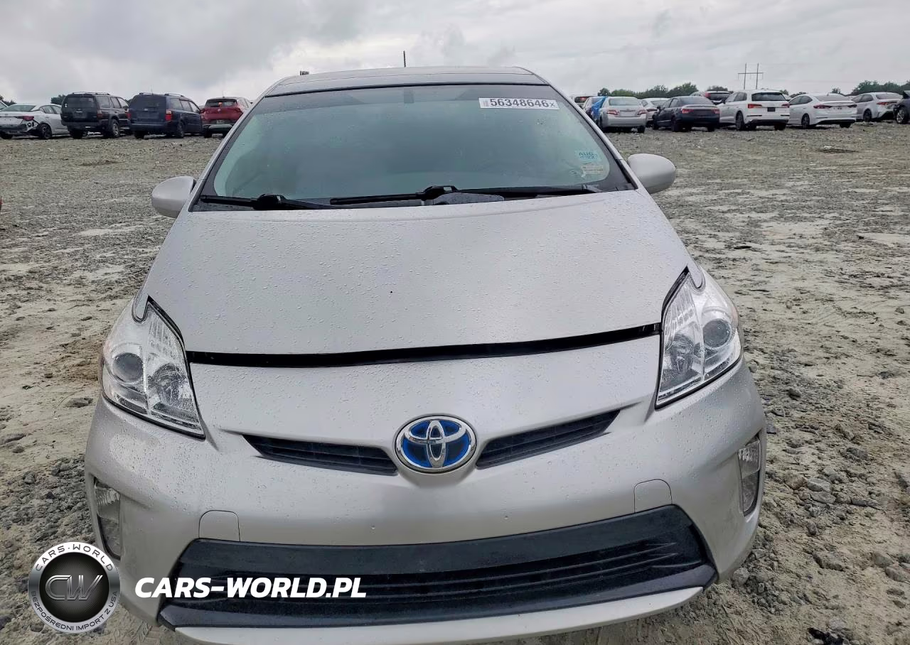 2013 Toyota Prius Four VIN:JTDKN3DU5D5699272 - 5