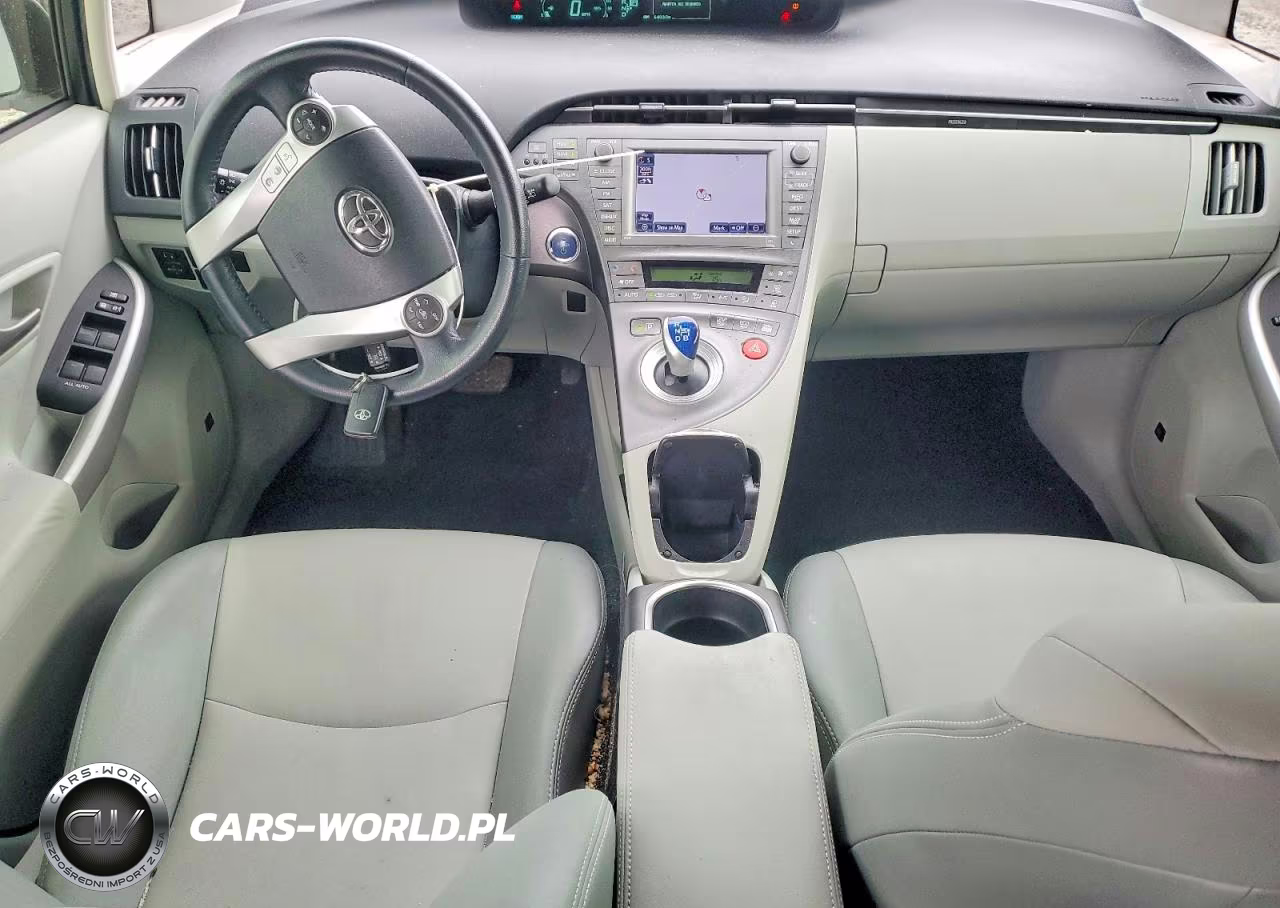 2013 Toyota Prius Four VIN:JTDKN3DU5D5699272 - 8