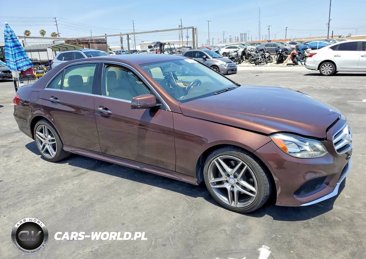 2014 Mercedes-Benz E 350 VIN:WDDHF5KB0EA888026 - 4