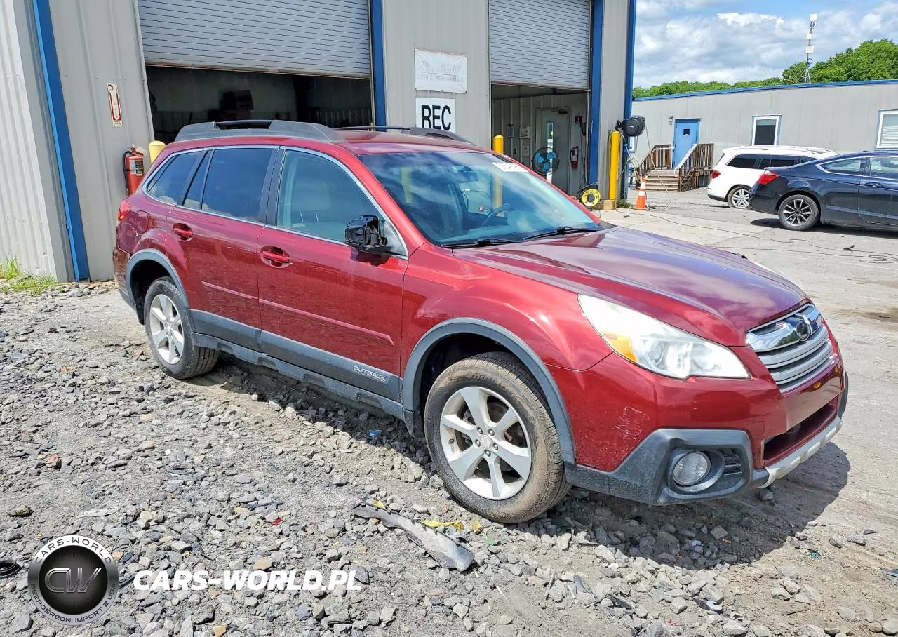 2014 Subaru Outback 2.5I Premium VIN:4S4BRBCCXE3328530 - 4