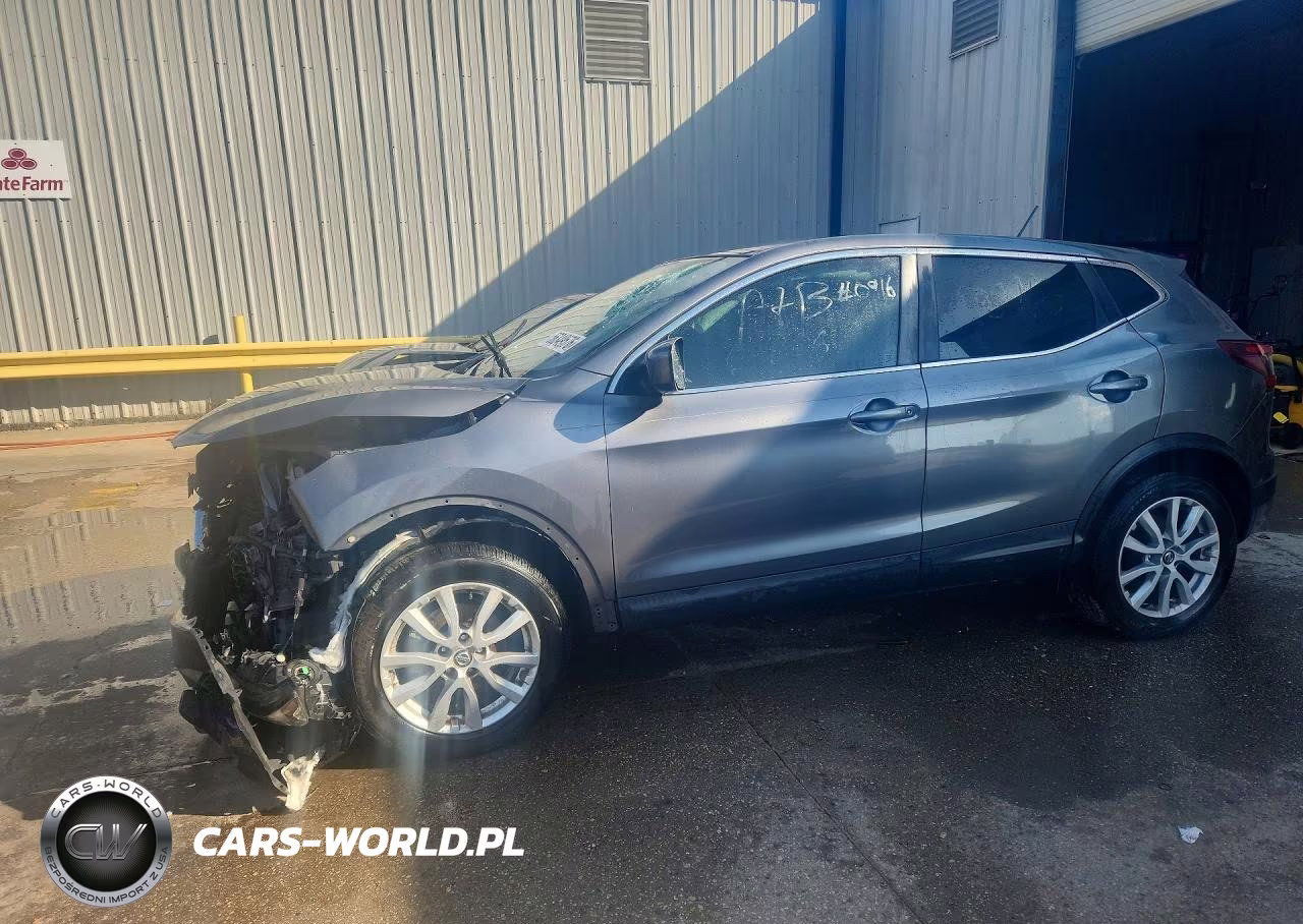 2020 Nissan Rogue Sport S