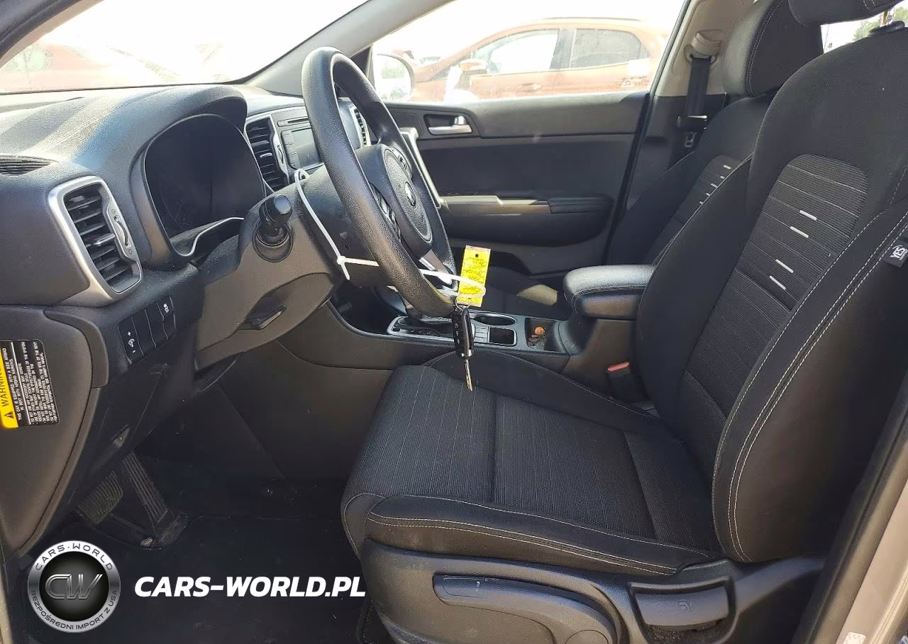 2018 Kia Sportage Lx VIN:KNDPMCAC7J7303914 - 7