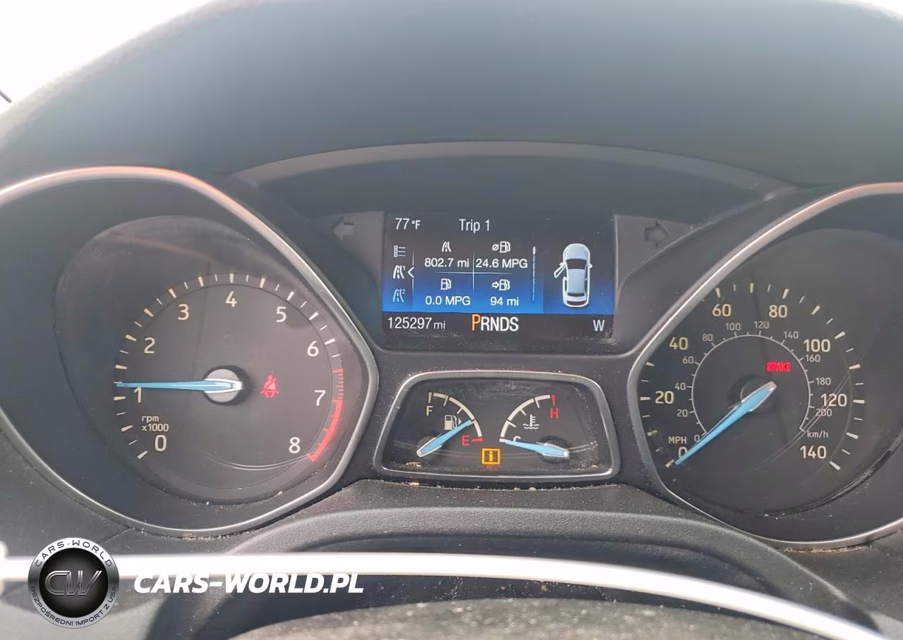 2015 Ford Focus Se VIN:1FADP3K21FL302651 - 9
