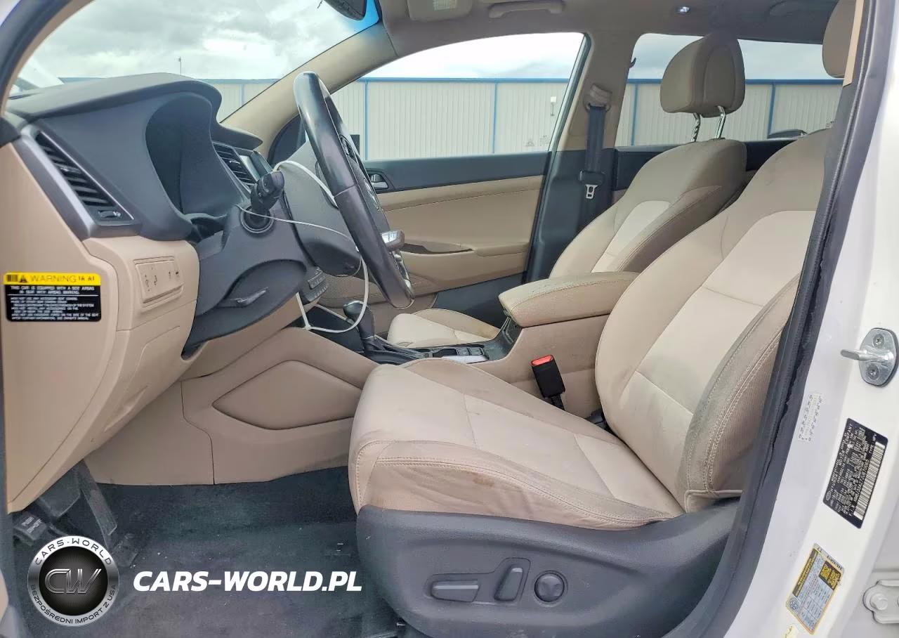 2018 Hyundai Tucson Value VIN:KM8J33A27JU670065 - 7