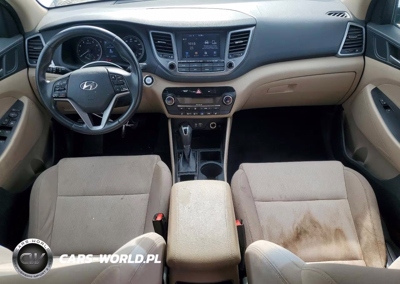 2018 Hyundai Tucson Value VIN:KM8J33A27JU670065 - 8