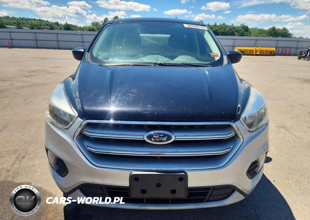 2017 Ford Escape Se VIN:1FMCU9GD3HUB25654 - 5
