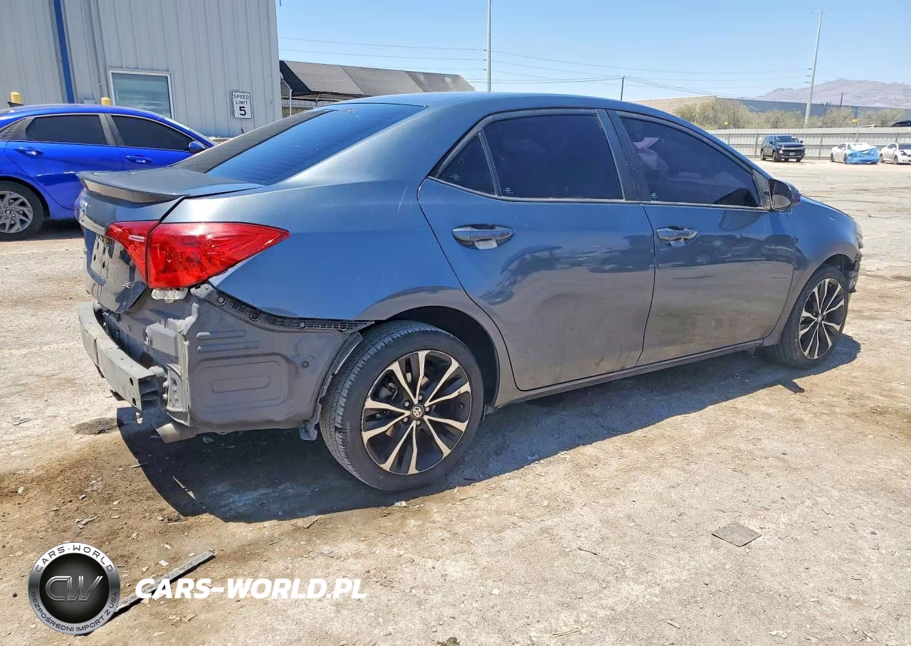 2017 Toyota Corolla Se VIN:5YFBURHE8HP620291 - 3