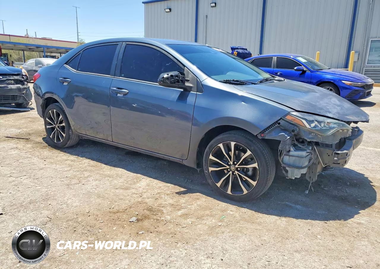 2017 Toyota Corolla Se VIN:5YFBURHE8HP620291 - 4