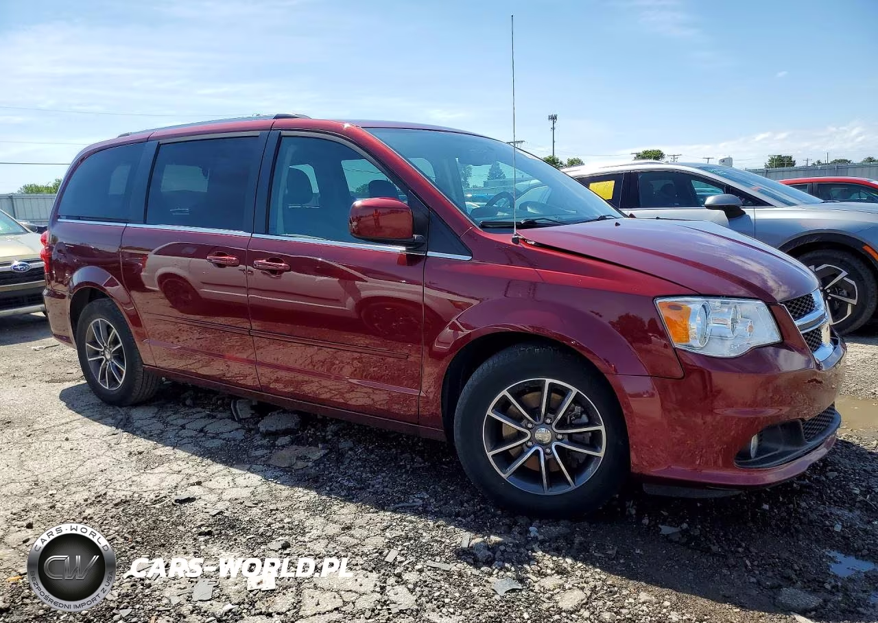 2017 Dodge Grand Caravan Sxt VIN:2C4RDGCG9HR557794 - 4