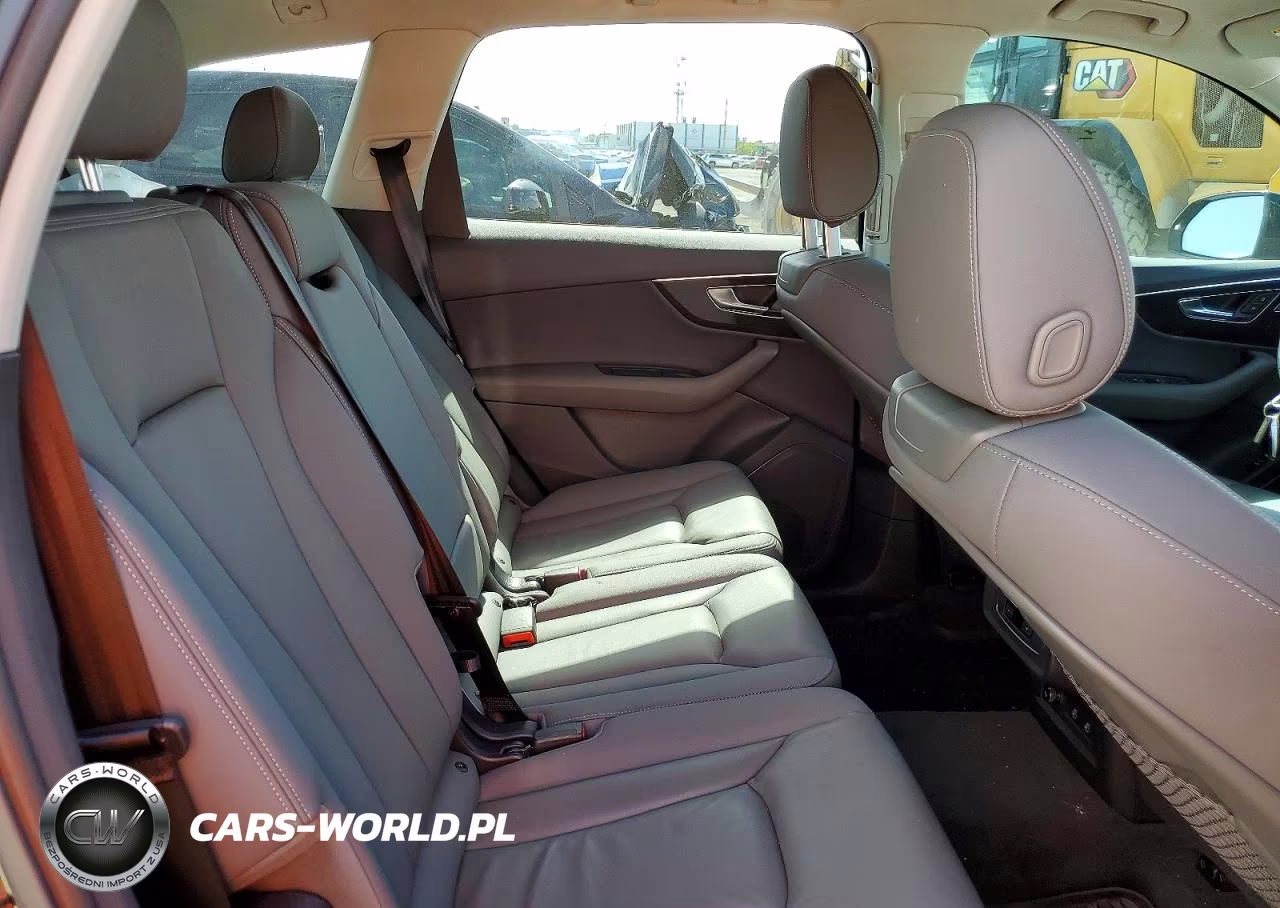 2025 Audi Q7 Premium VIN:WA1ACBF74SD012525 - 10