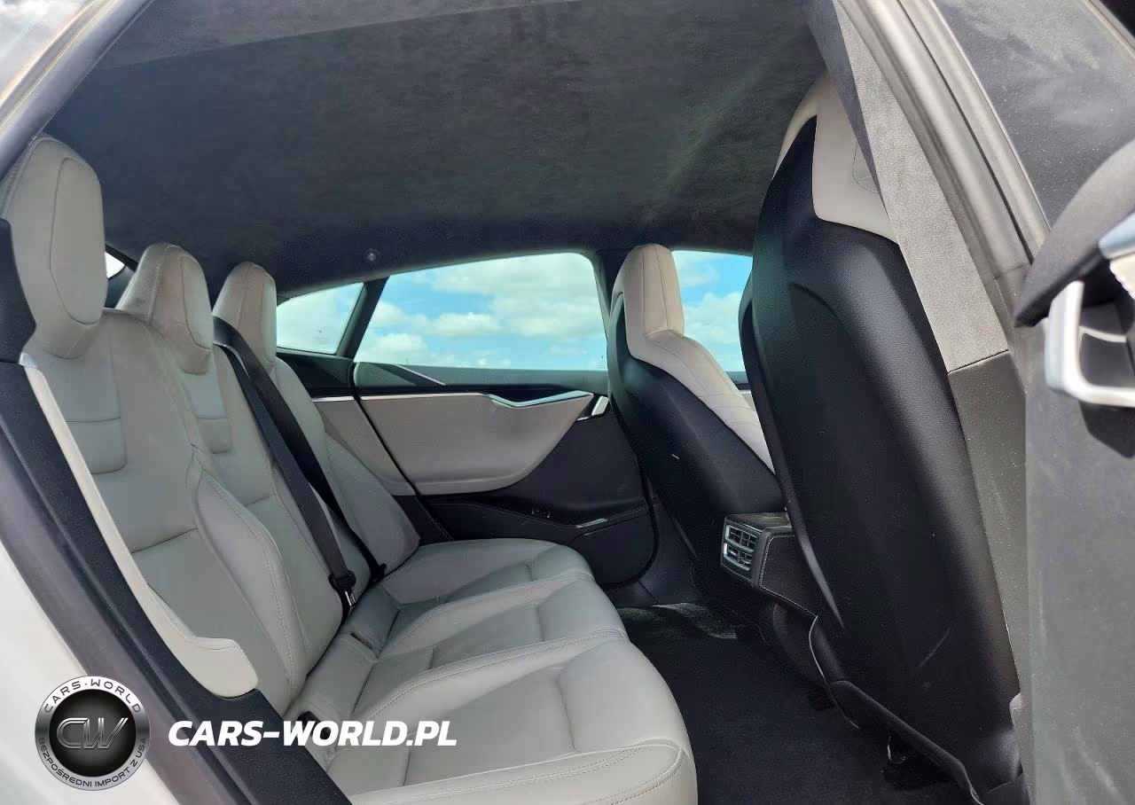 2014 Tesla Model S VIN:5YJSA1H20EFP67857 - 10